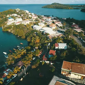 https://appartement-de-la-baie.comcaribbean.com