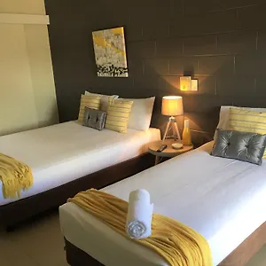 https://cardwell-at-the-beach.queenslandhotels.net