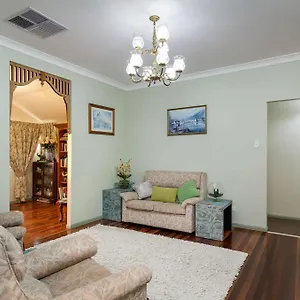 https://murphys-bed-and-breakfast.queenslandhotels.net